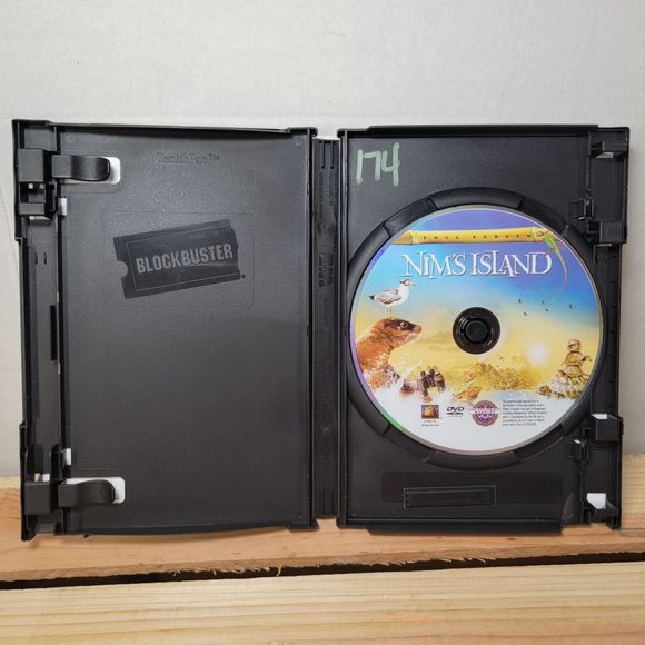 DVD Nim's Island - Picture 2 of 4